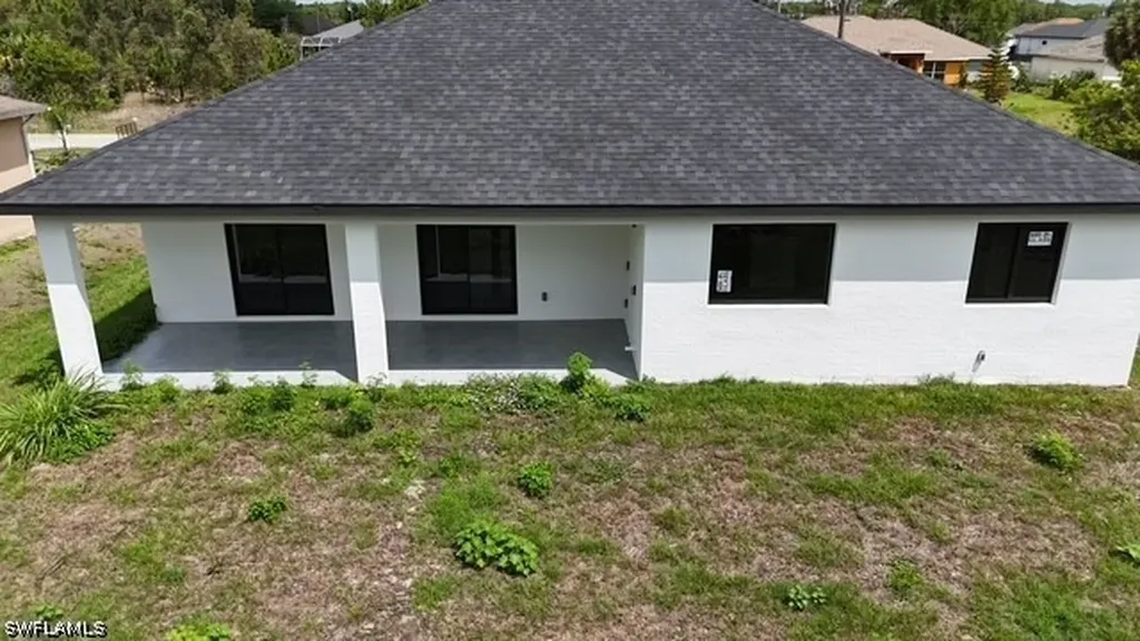 2561 25th Street W Lehigh Acres FL 33971