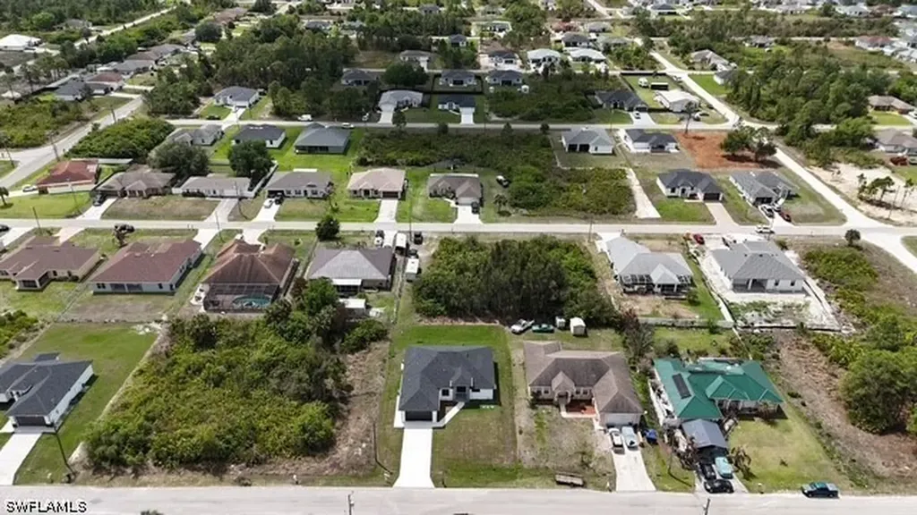 2561 25th Street W Lehigh Acres FL 33971
