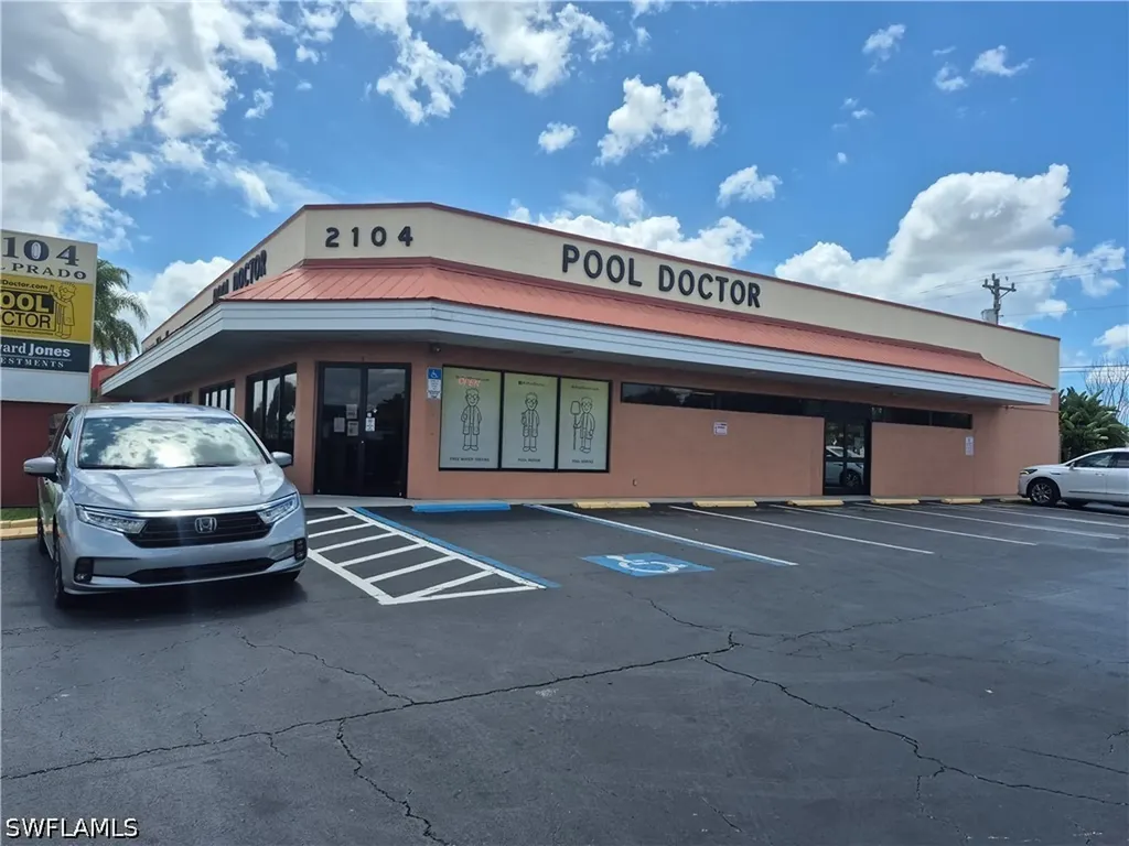 2104 Del Prado Boulevard S Cape Coral FL 33990