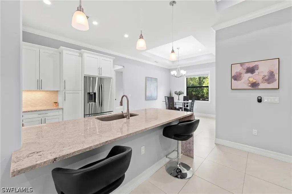 348 14th Avenue NE Naples FL 34120