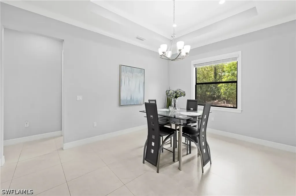 348 14th Avenue NE Naples FL 34120