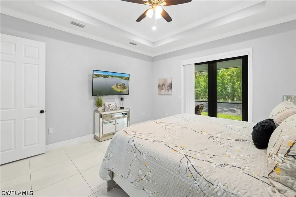 348 14th Avenue NE Naples FL 34120