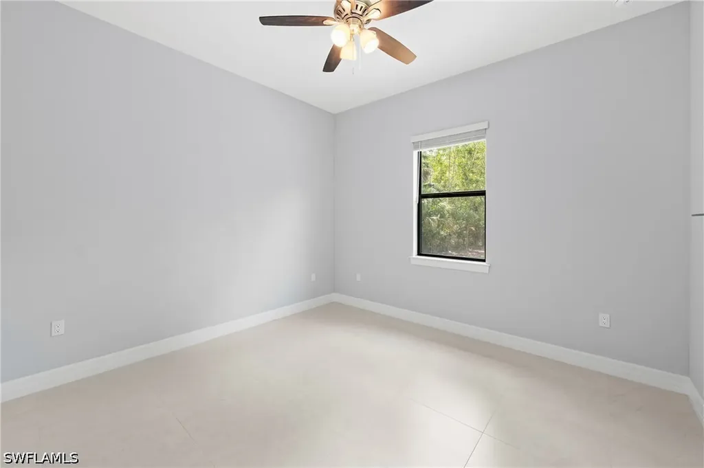 348 14th Avenue NE Naples FL 34120