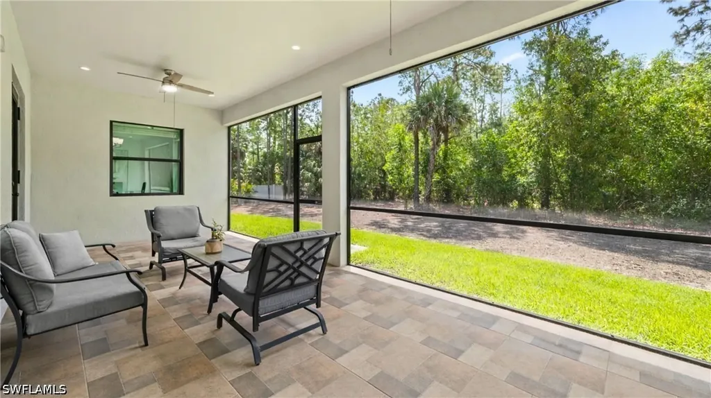 348 14th Avenue NE Naples FL 34120