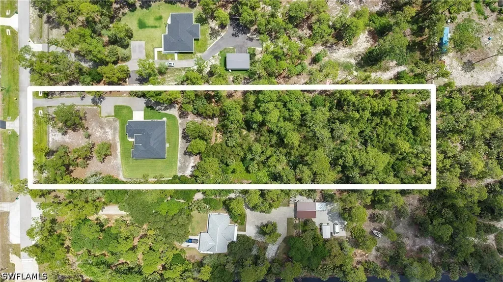 348 14th Avenue NE Naples FL 34120