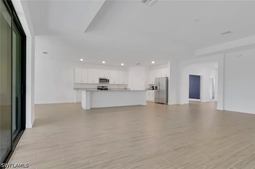 1801 Hagen Court Naples FL 34120