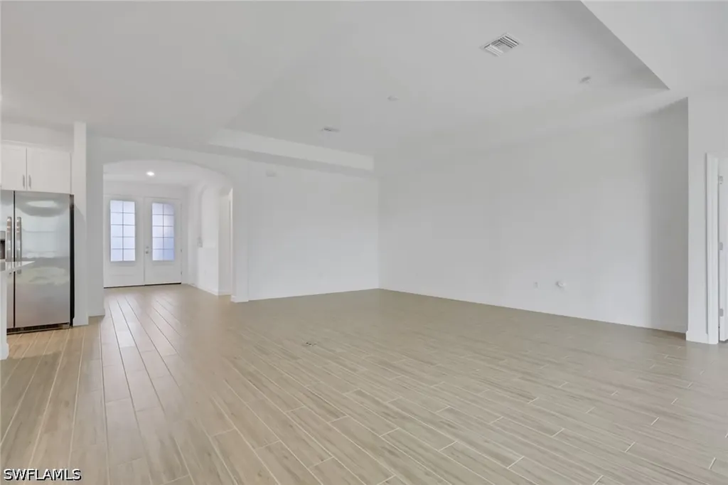 1801 Hagen Court Naples FL 34120