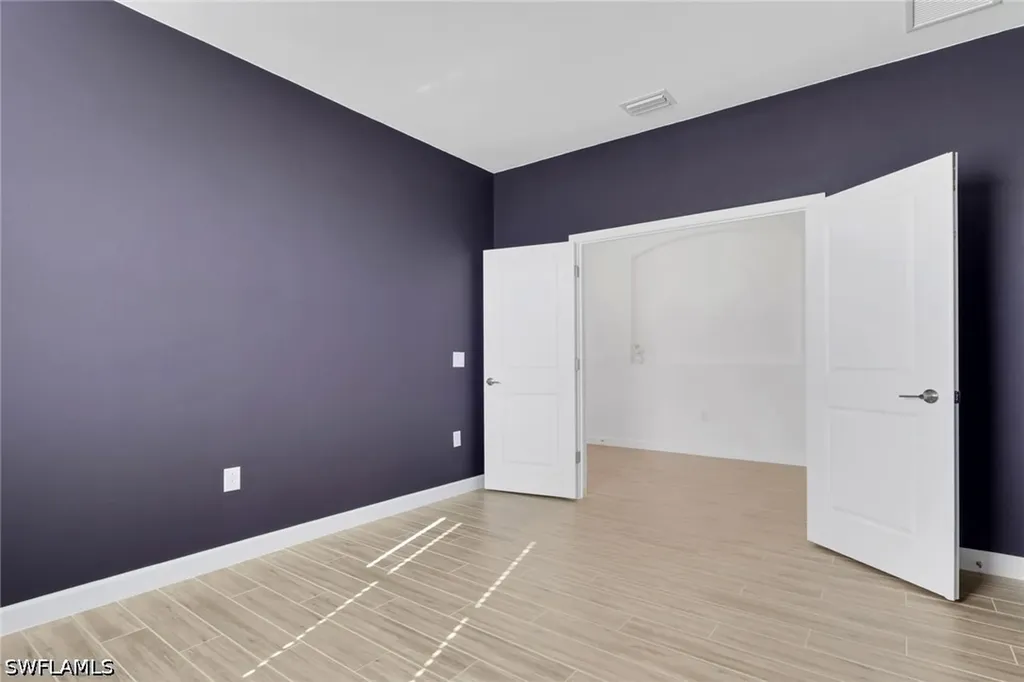 1801 Hagen Court Naples FL 34120