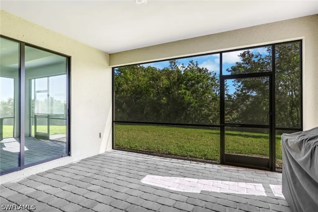 1801 Hagen Court Naples FL 34120
