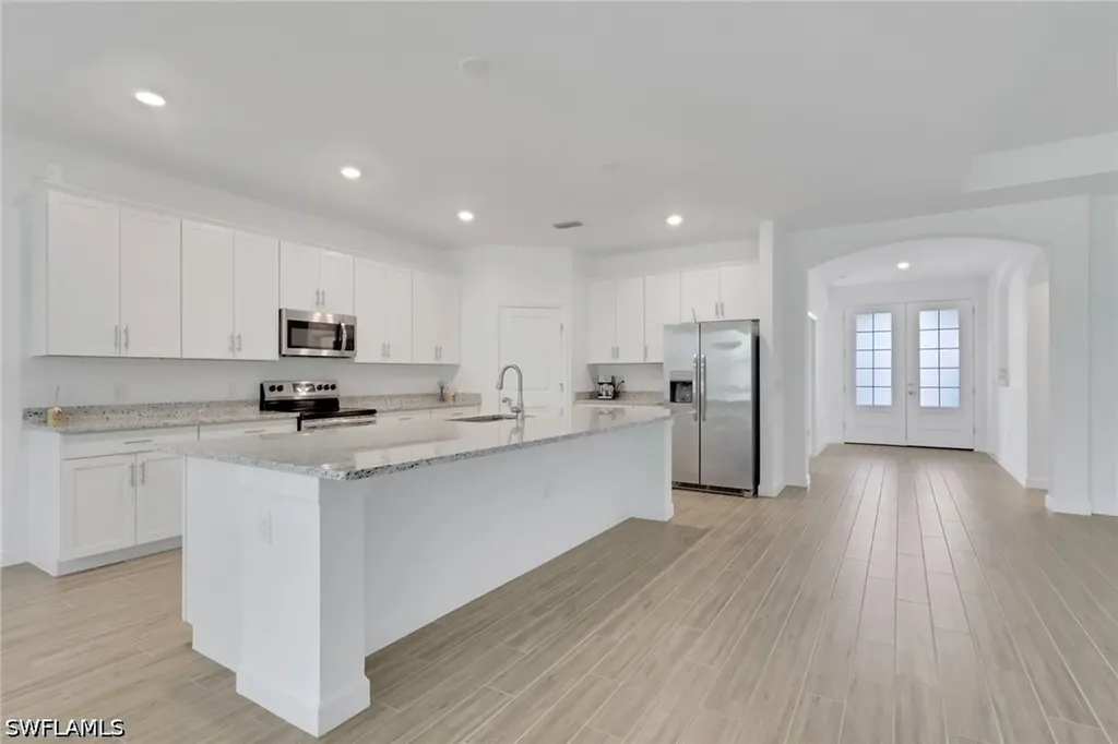 1801 Hagen Court Naples FL 34120