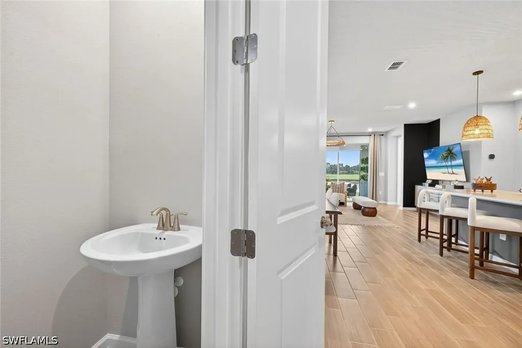 1541 Panoramic Vista Avenue Naples FL 34114