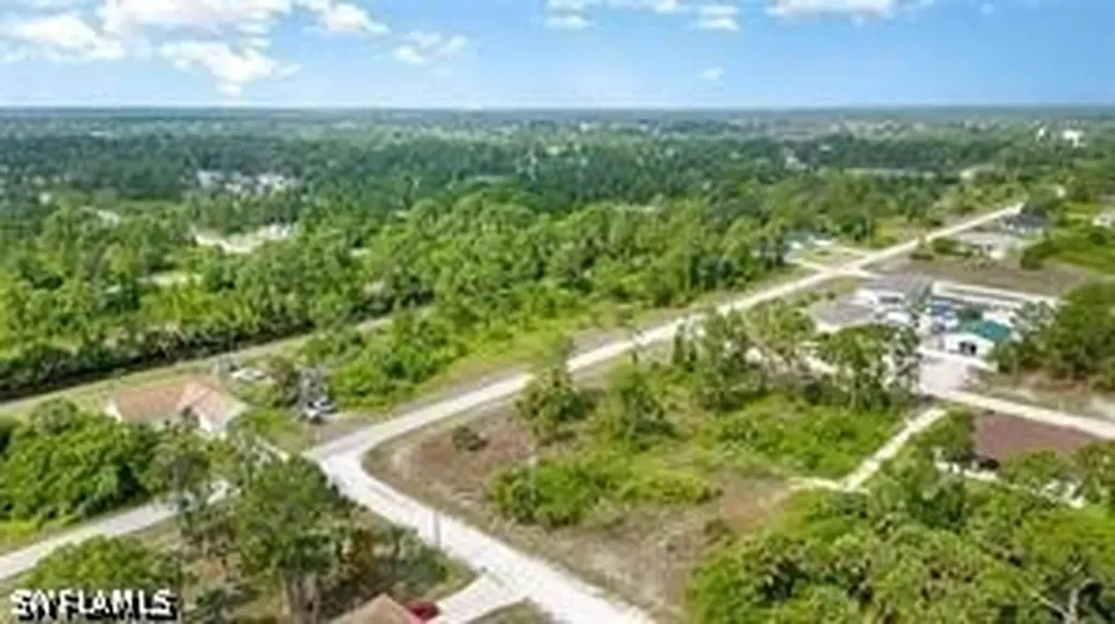 630 S Bond Avenue Lehigh Acres FL 33974