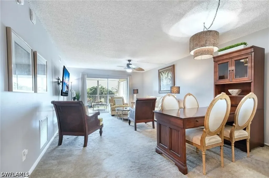 5651 Rattlesnake Hamm Road Naples FL 34113