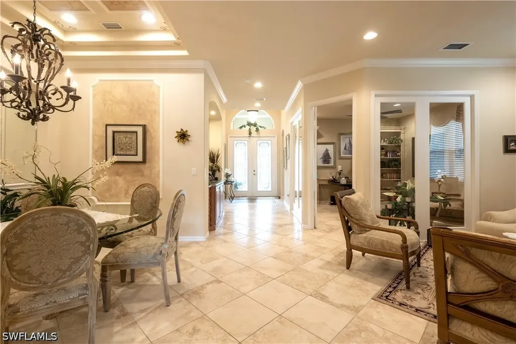 5725 Lago Villaggio Way Naples FL 34104