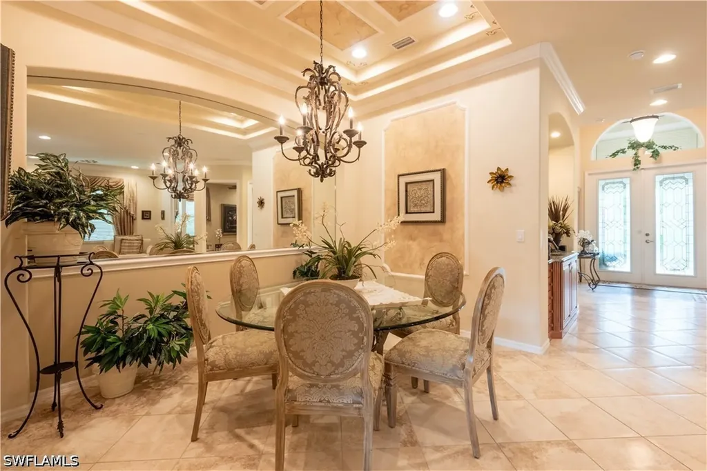 5725 Lago Villaggio Way Naples FL 34104
