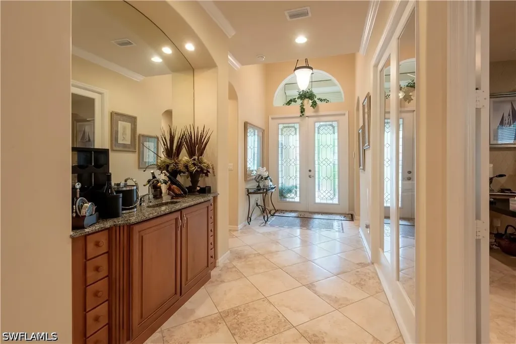 5725 Lago Villaggio Way Naples FL 34104