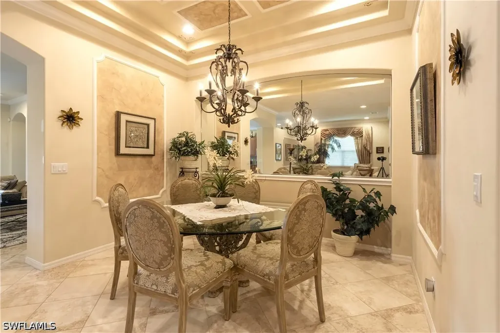 5725 Lago Villaggio Way Naples FL 34104