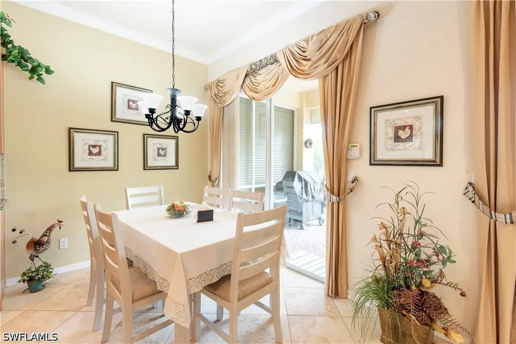 5725 Lago Villaggio Way Naples FL 34104