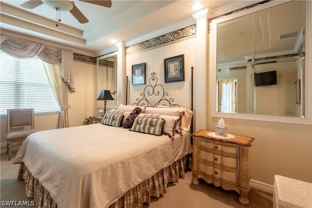 5725 Lago Villaggio Way Naples FL 34104