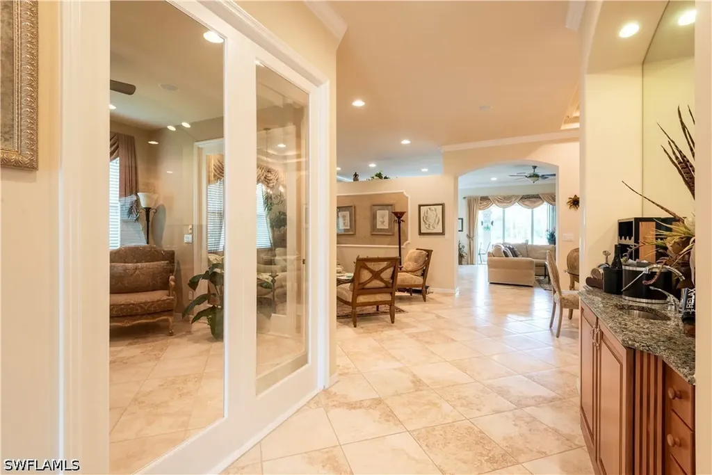 5725 Lago Villaggio Way Naples FL 34104