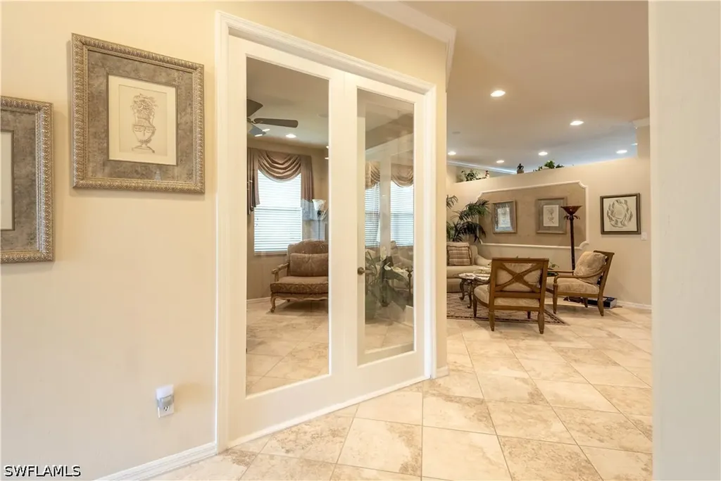 5725 Lago Villaggio Way Naples FL 34104