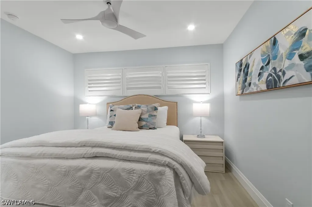 658 Broad Avenue S Naples FL 34102