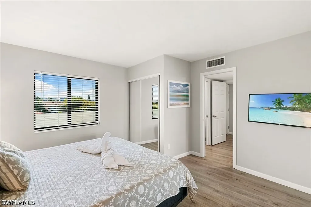 1085 Bald Eagle Drive Marco Island FL 34145
