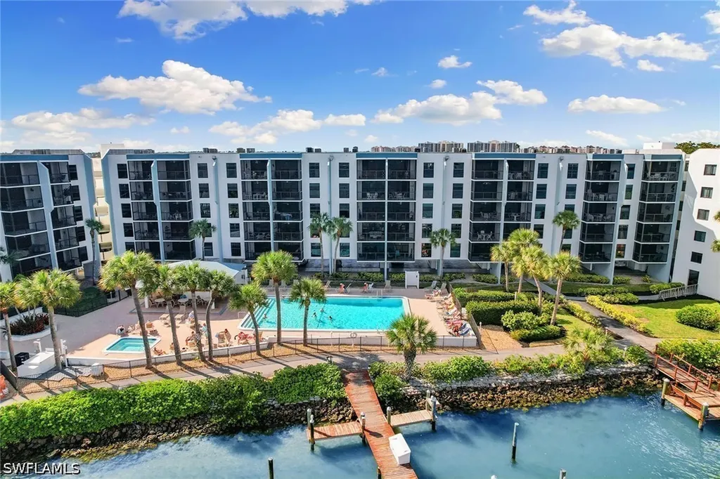 1085 Bald Eagle Drive Marco Island FL 34145