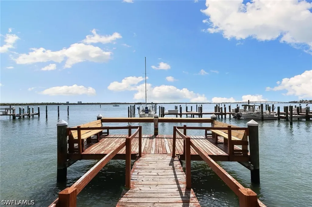 1085 Bald Eagle Drive Marco Island FL 34145