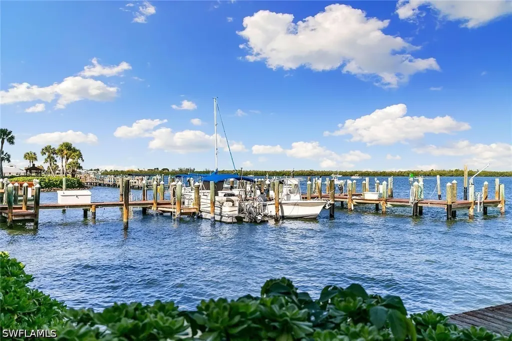 1085 Bald Eagle Drive Marco Island FL 34145