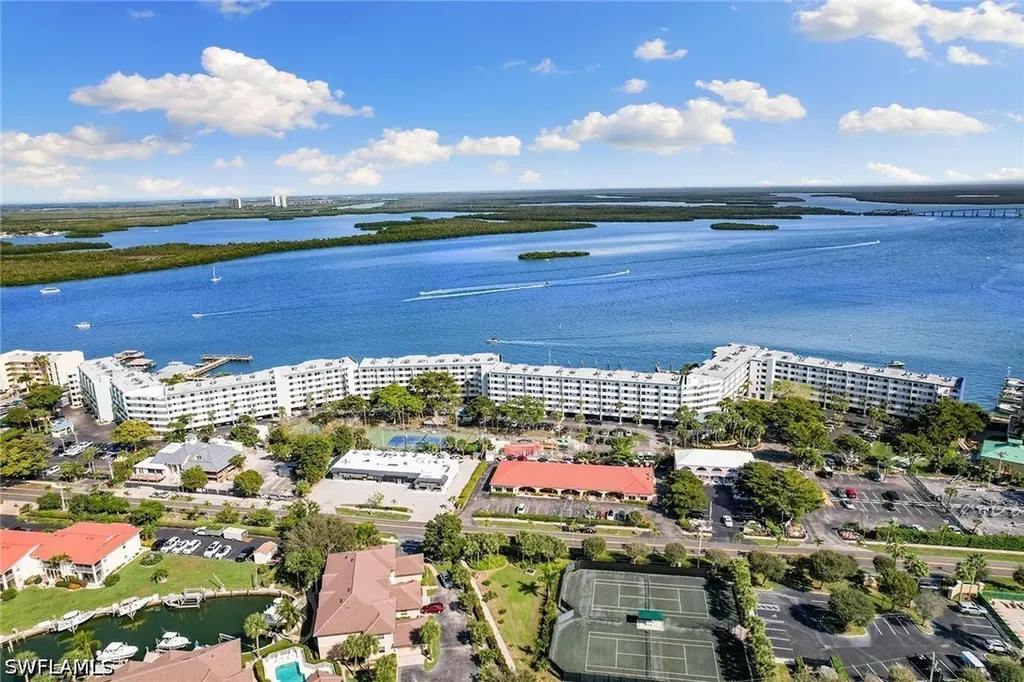 1085 Bald Eagle Drive Marco Island FL 34145