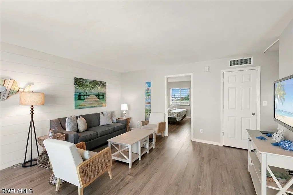 1085 Bald Eagle Drive Marco Island FL 34145