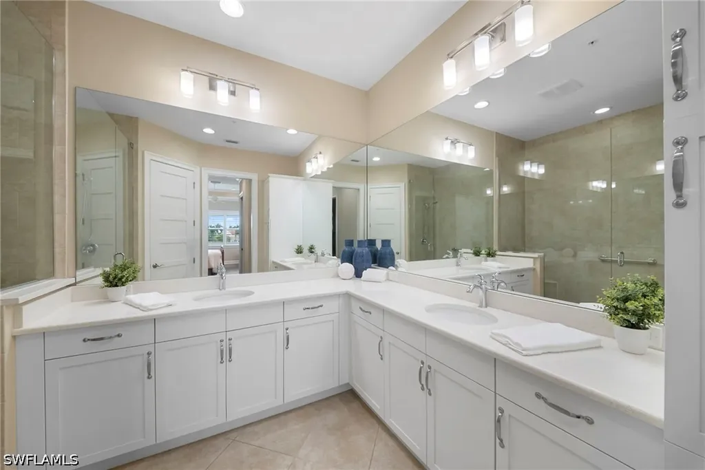 6553 Dominica Drive Naples FL 34113
