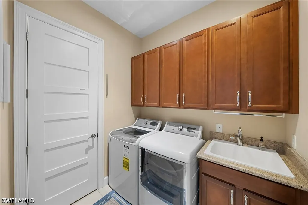 6553 Dominica Drive Naples FL 34113