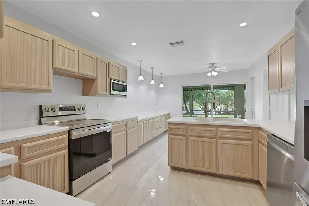219 Monterey Drive Naples FL 34119