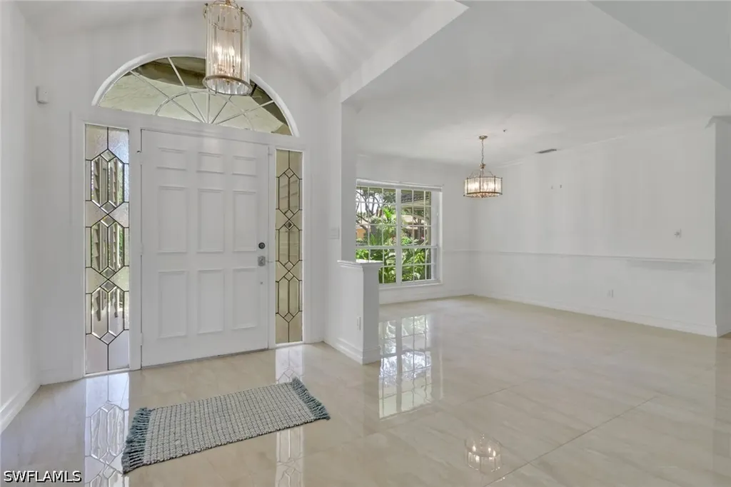 219 Monterey Drive Naples FL 34119