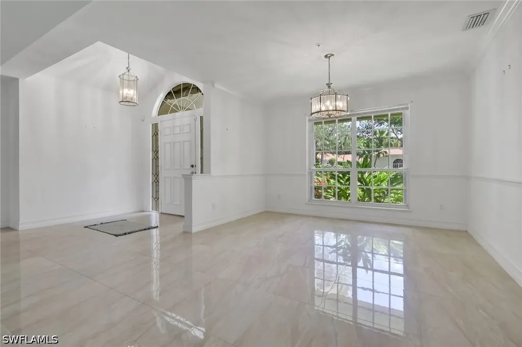 219 Monterey Drive Naples FL 34119