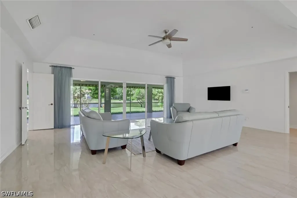 219 Monterey Drive Naples FL 34119