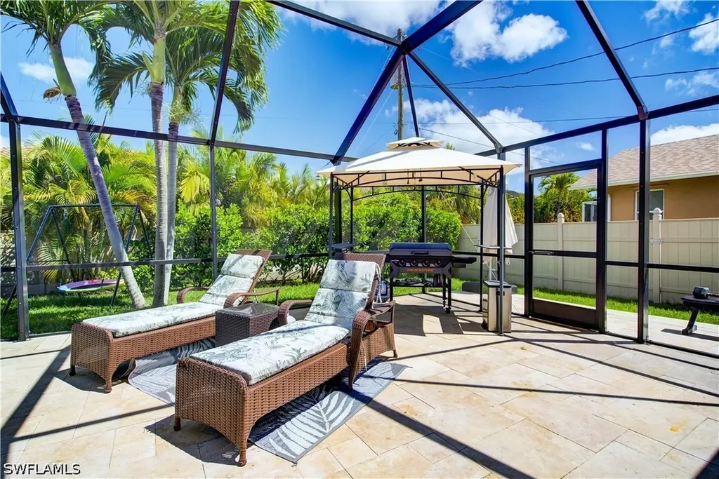 1929 SW 54th Lane Cape Coral FL 33914