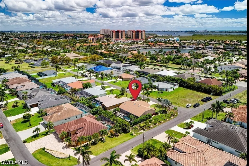 1929 SW 54th Lane Cape Coral FL 33914