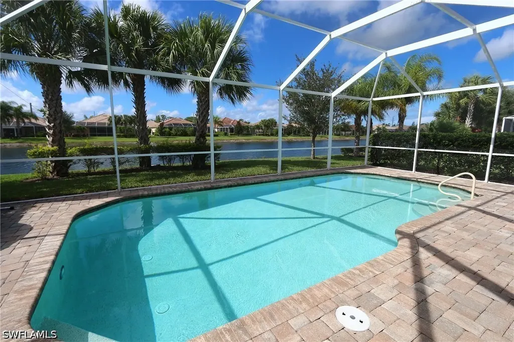 8484 Benelli Court Naples FL 34114
