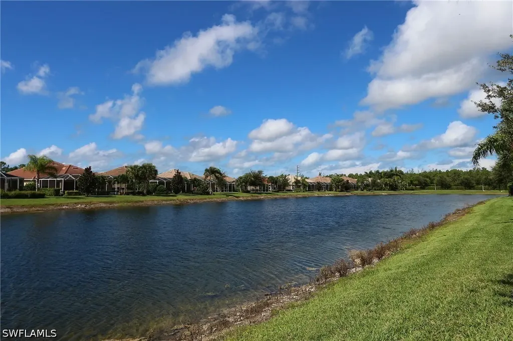 8484 Benelli Court Naples FL 34114