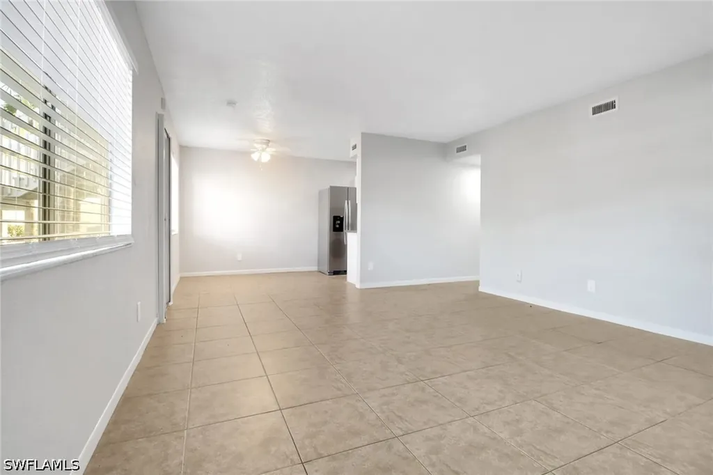 4635 Bayshore Drive Naples FL 34112