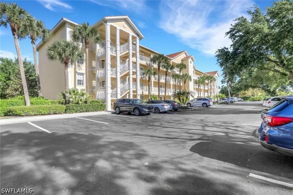 9175 Celeste Drive Naples FL 34113