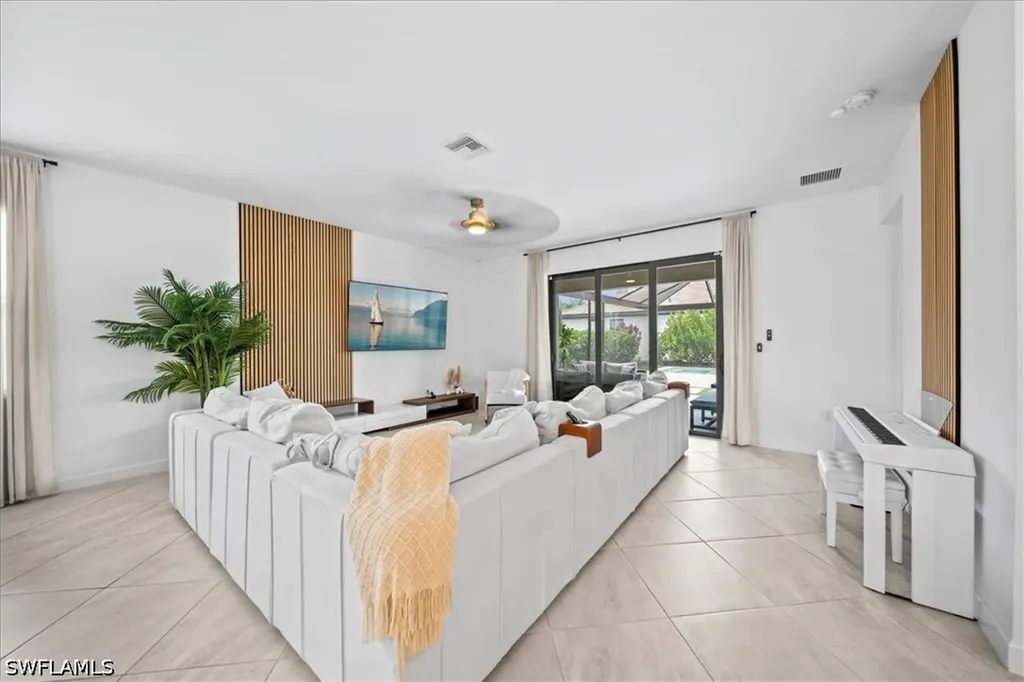 14470 Secret Garden Cove Fort Myers FL 33913