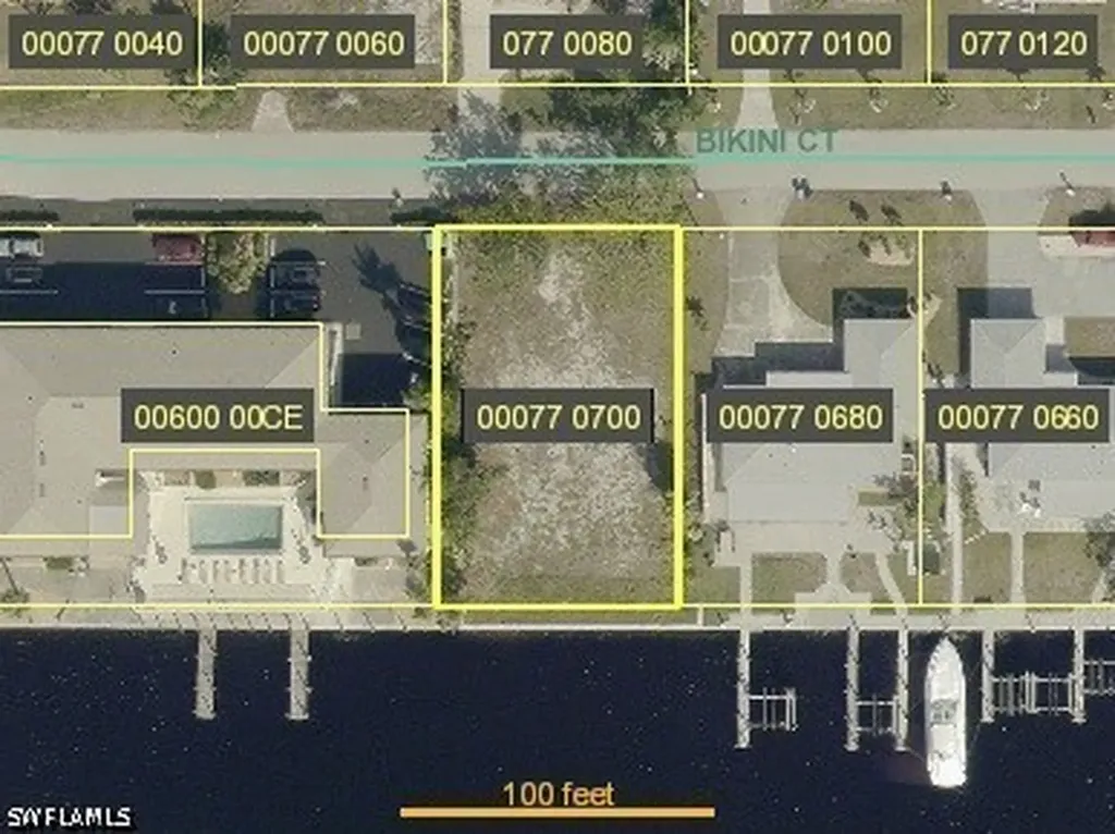 1722 Bikini Court Cape Coral FL 33904