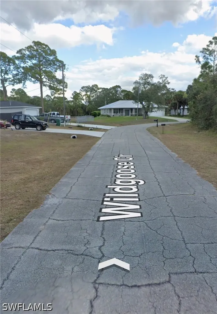 5023 Wild Goose Circle Labelle FL 33935