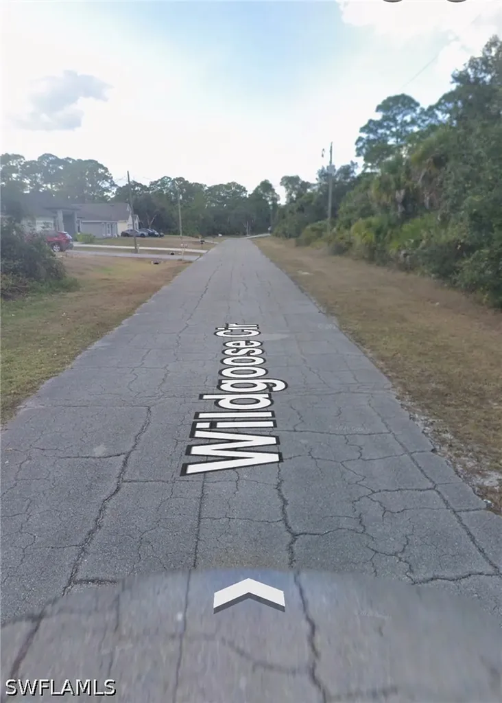 5023 Wild Goose Circle Labelle FL 33935