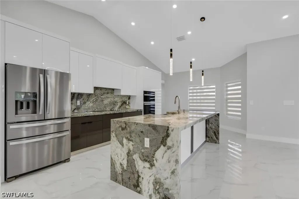 213 NW 1st Street Cape Coral FL 33993