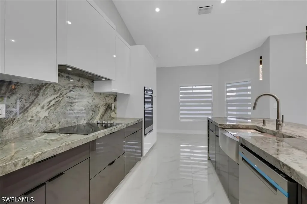 213 NW 1st Street Cape Coral FL 33993